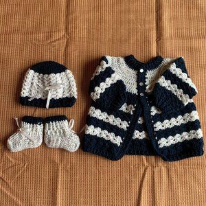 Crocheted Newborn Baby Clothes (Navy Blue and White 2)